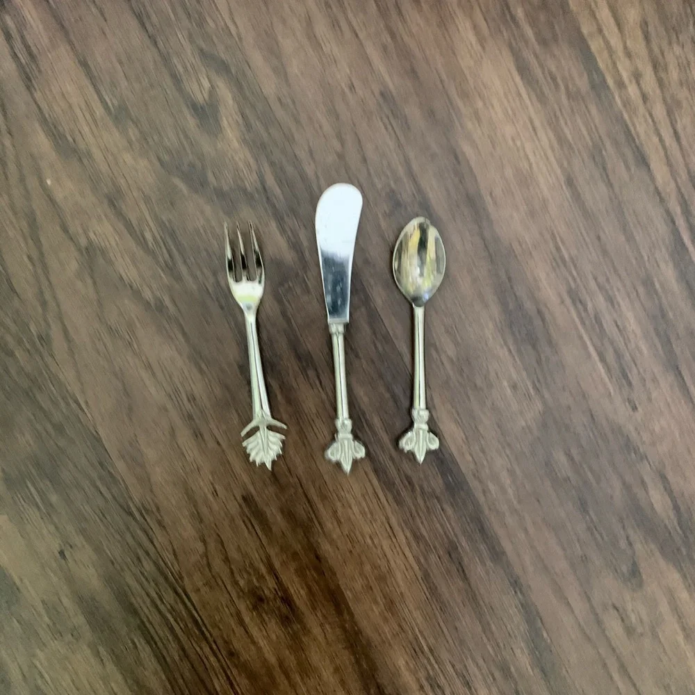Sur la table serveware breakfast set (set of three)